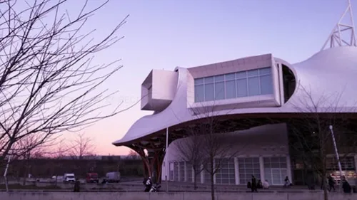 Le centre Pompidou-Metz invite ses écoliers messins pendant un...